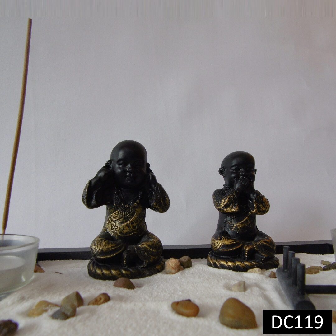 Zen con Budas Sabios, Velas, Incienso